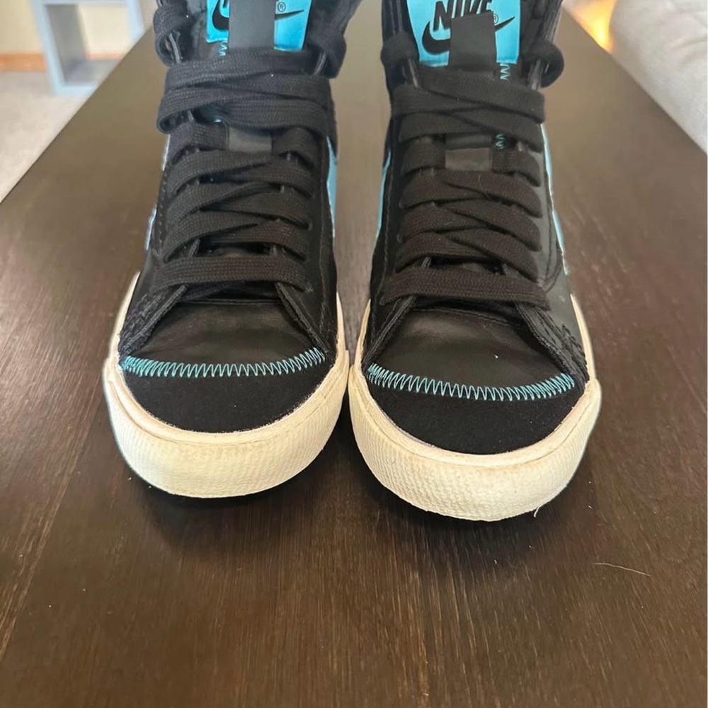 Nike Blaser Mid ‘77 Jumbo Black and Blue - Picture 3 of 4